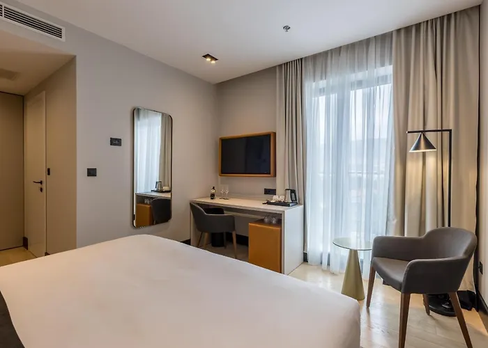 Cora Ξενοδοχείο 4*