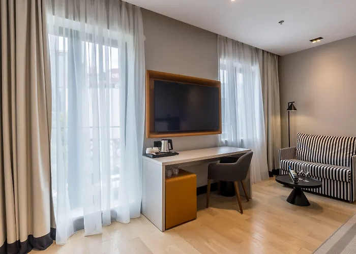 Ξενοδοχείο Cora Σπλιτ