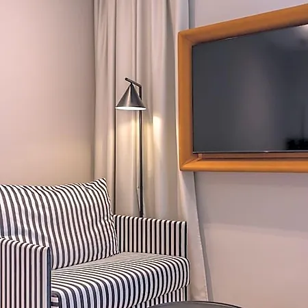 Cora Szálloda 4*